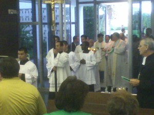 080923_sjv-bishop-noonan-25th-anniversary-01-mass