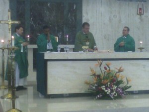 080927_sjvcs-parent-day-mass-3