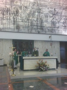 080927_sjvcs-parent-day-mass-4