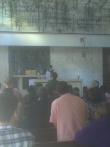 081206_sjvcs-mass-ligo-orante-11