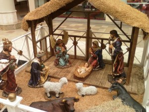 091121-1129_mall-nativity-Town-Center-at-Boca-Raton