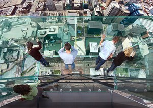 091204_Sears-tower-skydeck-theledge1